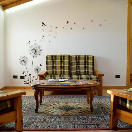 Corte Staffetta Apartment *